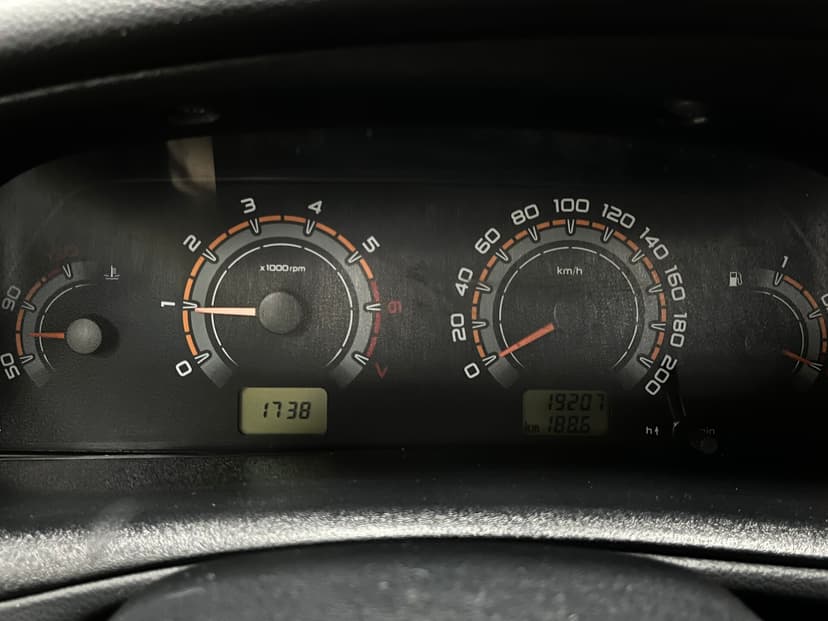 ваз (lada)-niva travel-2023-1045-12