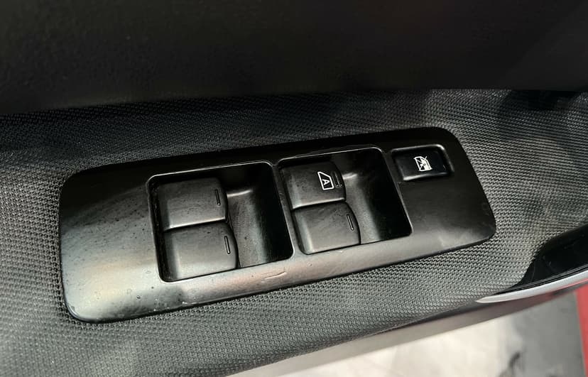 nissan-qashqai-2008-800-13