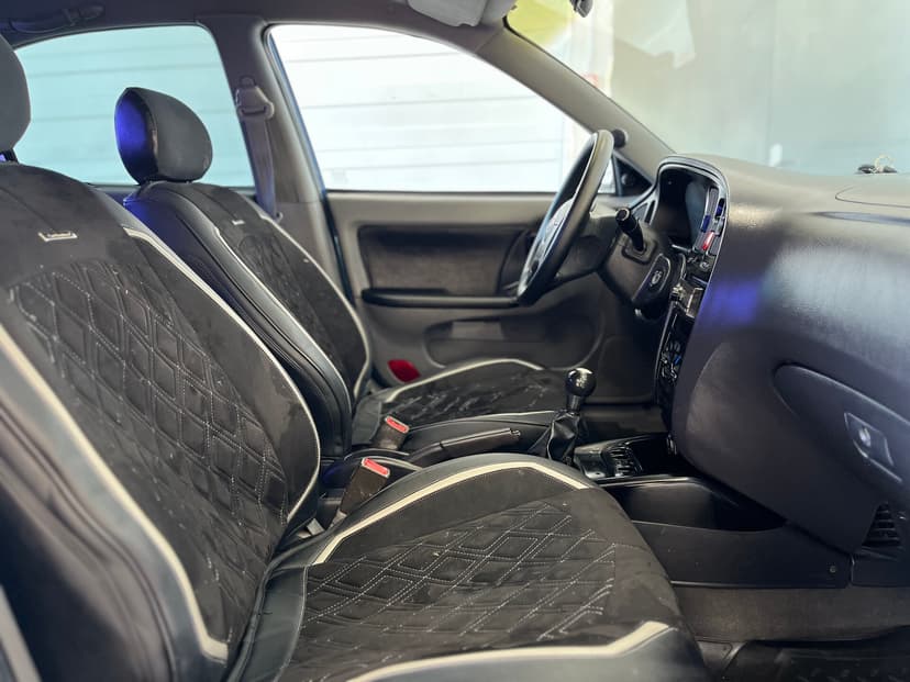 hyundai-elantra-2004-1218-18