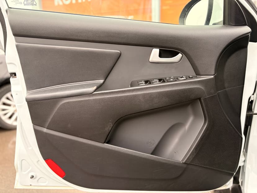 kia-sportage-2014-445-25