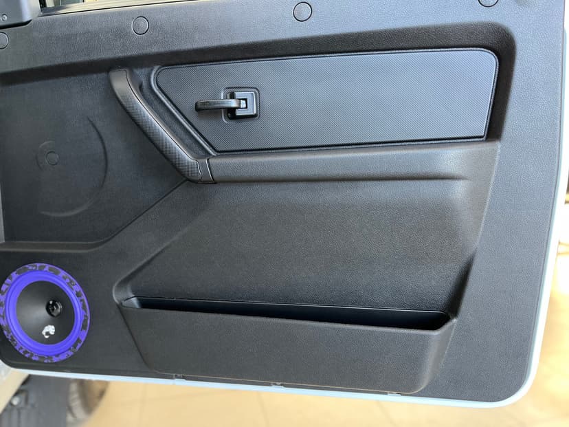 ваз (lada)-niva legend-2025-1261-23