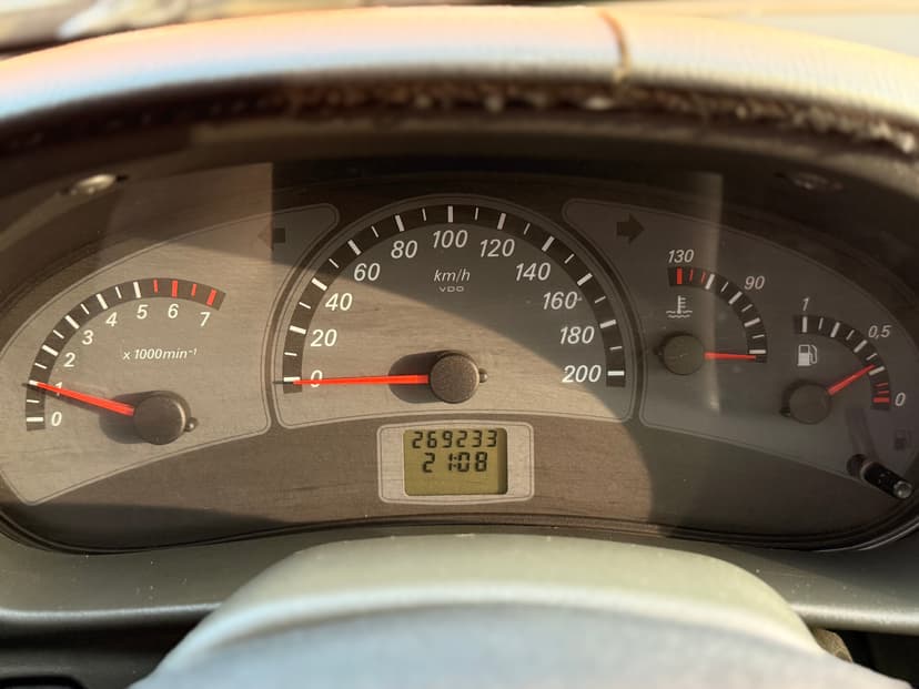 ваз (lada)-2110-2011-796-12