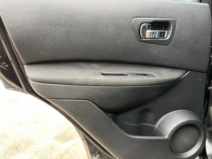 nissan-qashqai-2007-1079-25