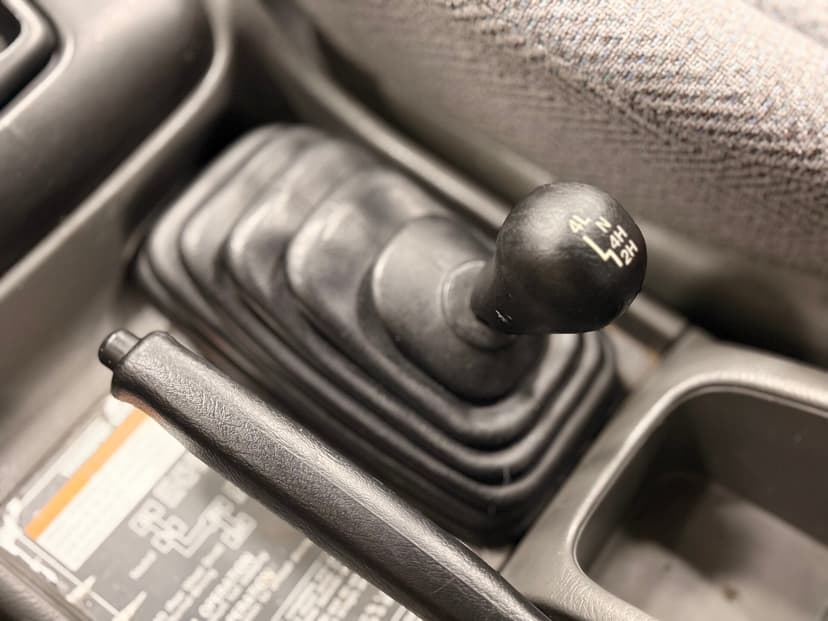 suzuki-grand vitara-2000-850-16