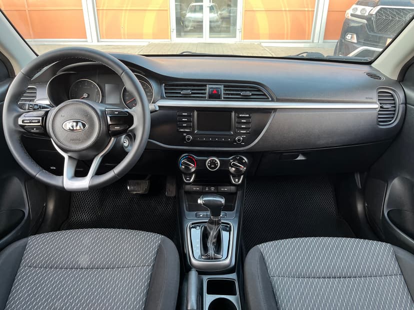 kia-rio x-line-2018-954-10