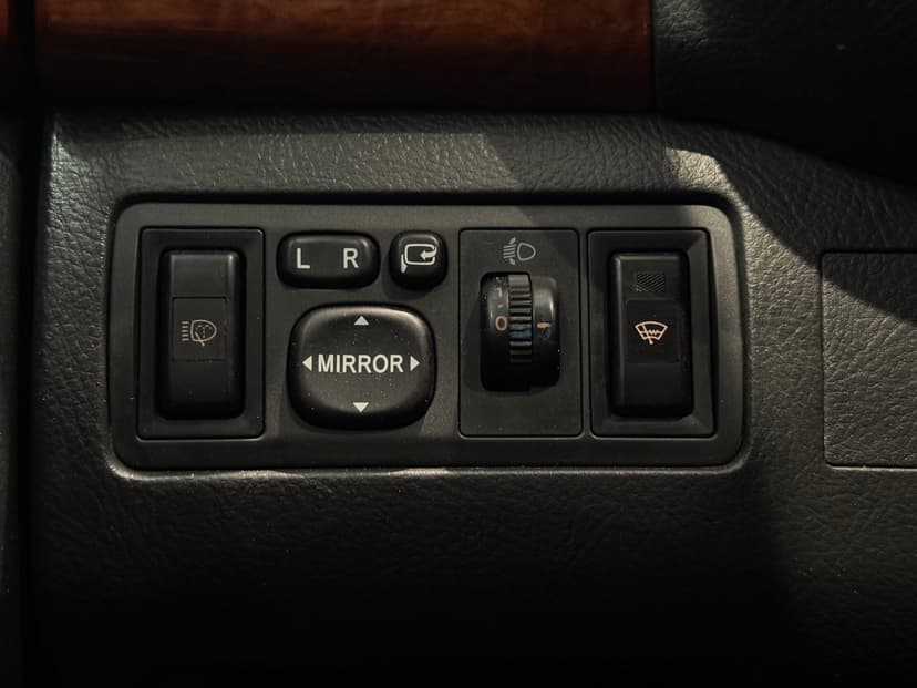 Toyota Avensis с пробегом, 2006 год, Волгоград, 1.8 бензин, Автомат - вид 10