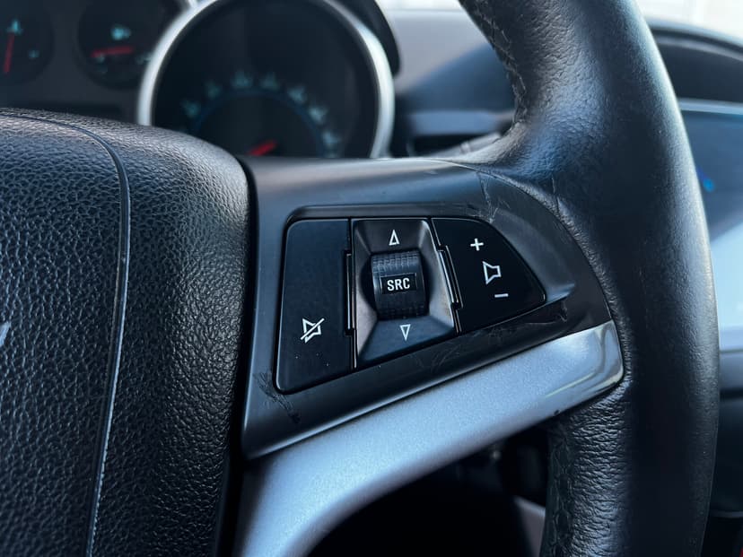 chevrolet-cruze-2010-552-10