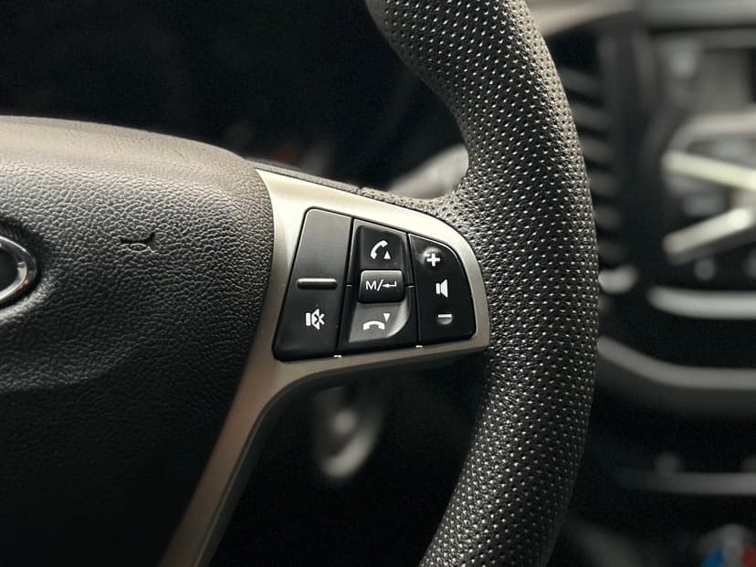 ваз (lada)-vesta-2019-640-16