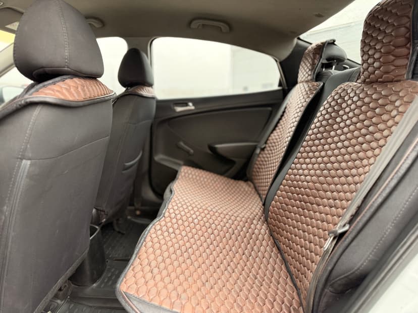 hyundai-solaris-2014-508-20