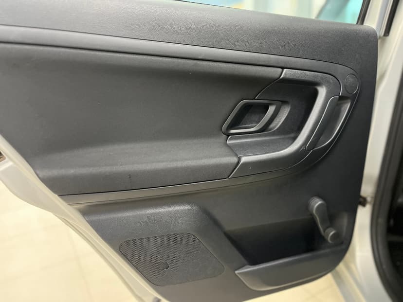 skoda-fabia-2013-700-19