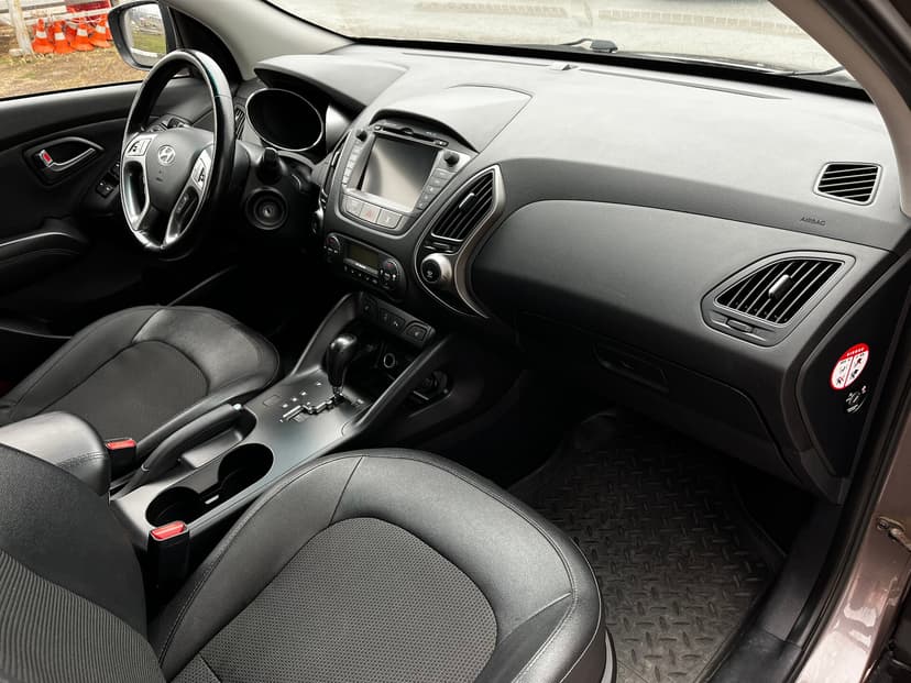 hyundai-ix35-2013-825-24