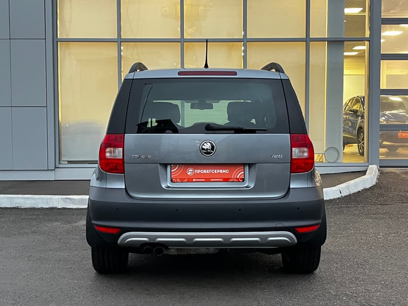 skoda-yeti-2012-682-6