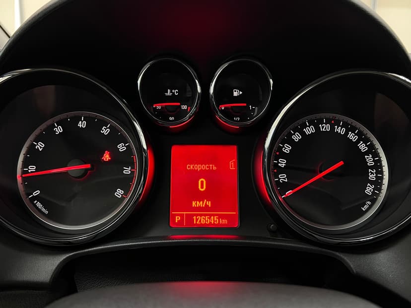 opel-astra-2013-811-26