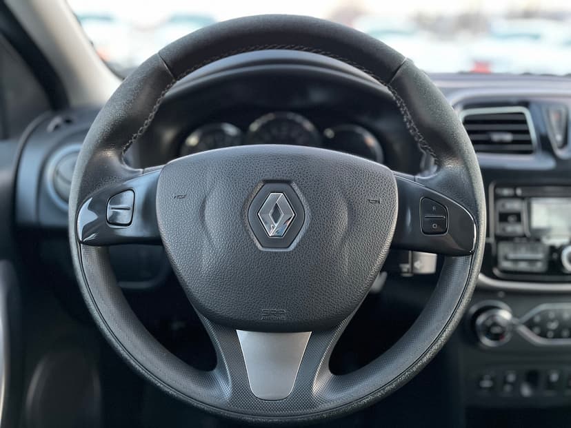 renault-sandero-2016-943-11