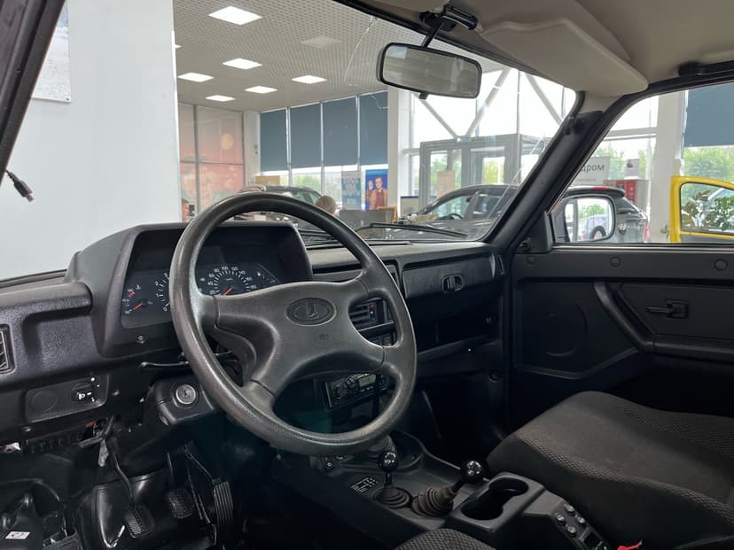 ваз (lada)-4x4 (нива)-2017-152-12