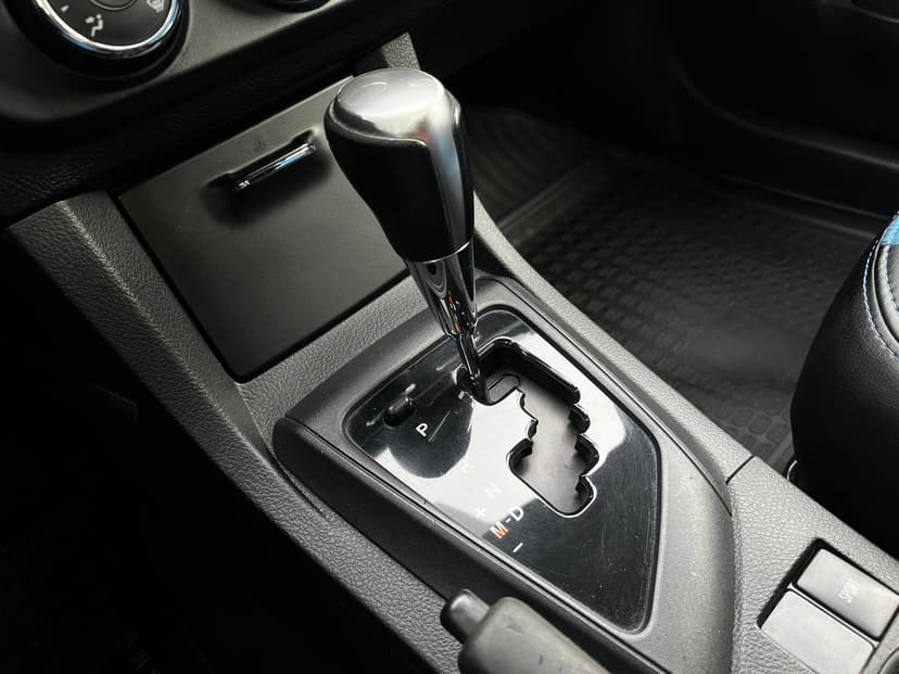 toyota-corolla-2015-715-11