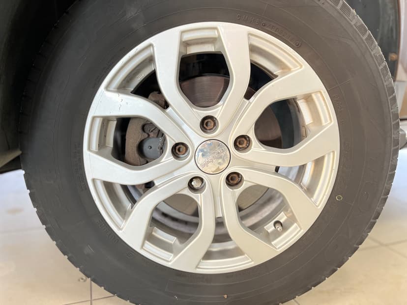 renault-duster-2013-436-10