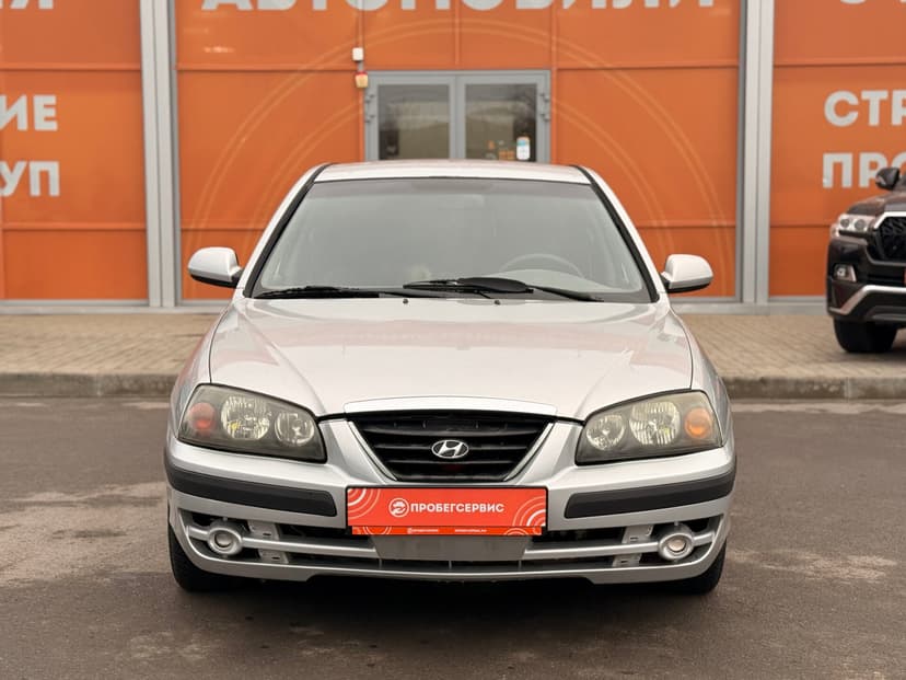 hyundai-elantra-2004-853-1