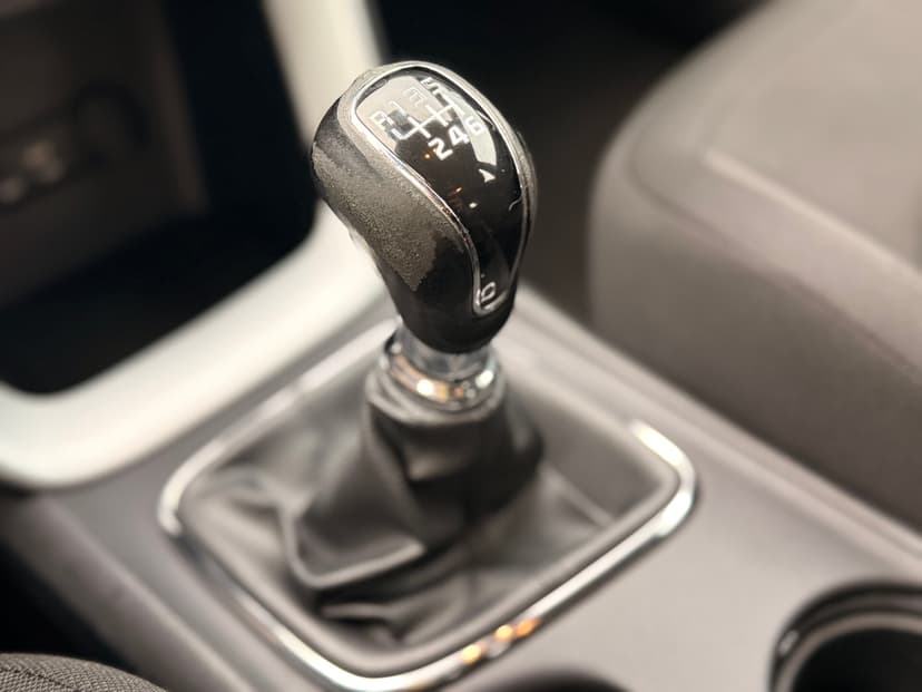 kia-ceed-2015-760-16