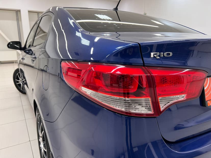 kia-rio-2015-776-11