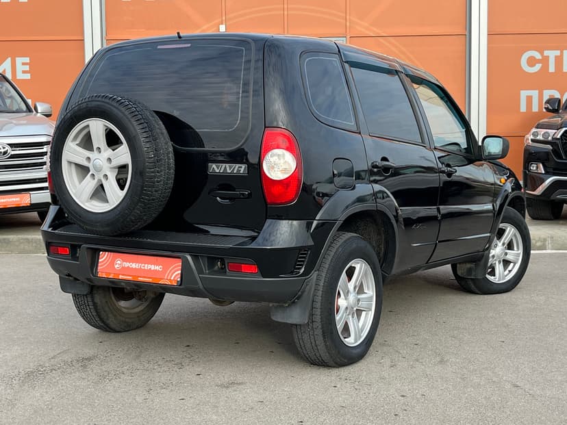 chevrolet-niva-2010-857-4