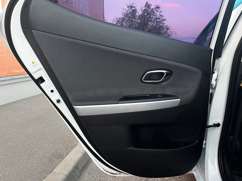 kia-ceed-2014-509-18