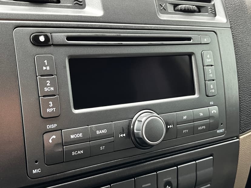 уаз-pickup-2013-586-10