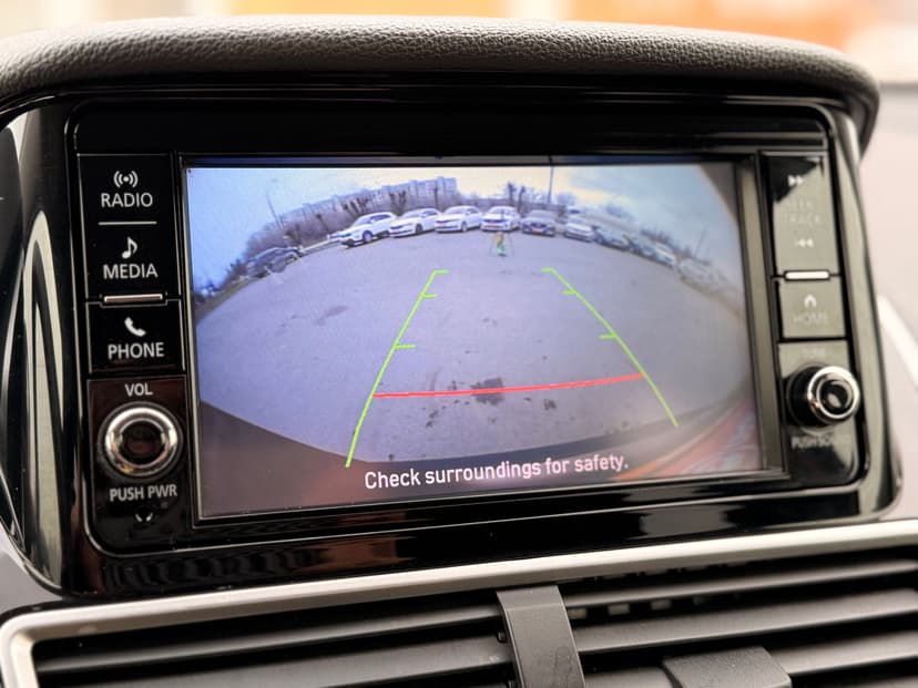 mitsubishi-eclipse cross-2018-868-16