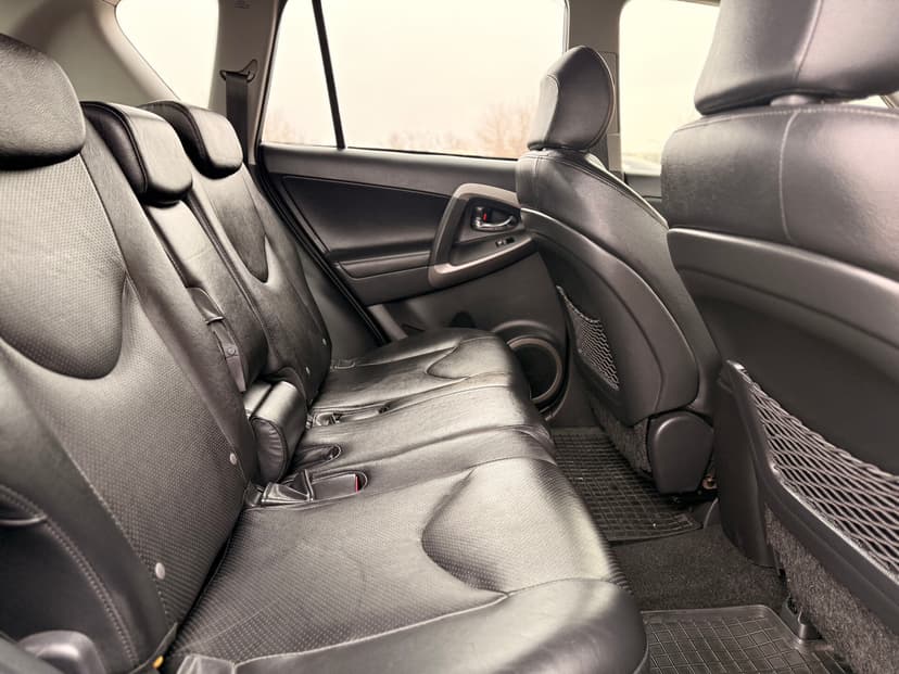 toyota-rav4-2006-867-28