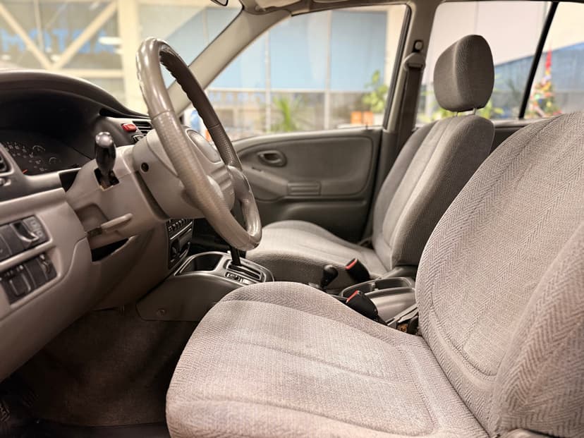 suzuki-grand vitara-2000-850-19