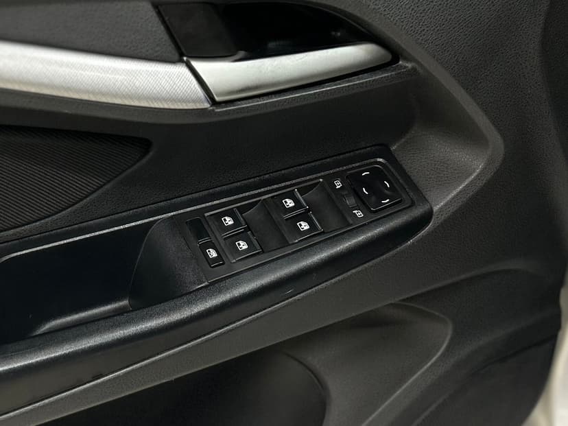 ваз (lada)-vesta-2019-640-21