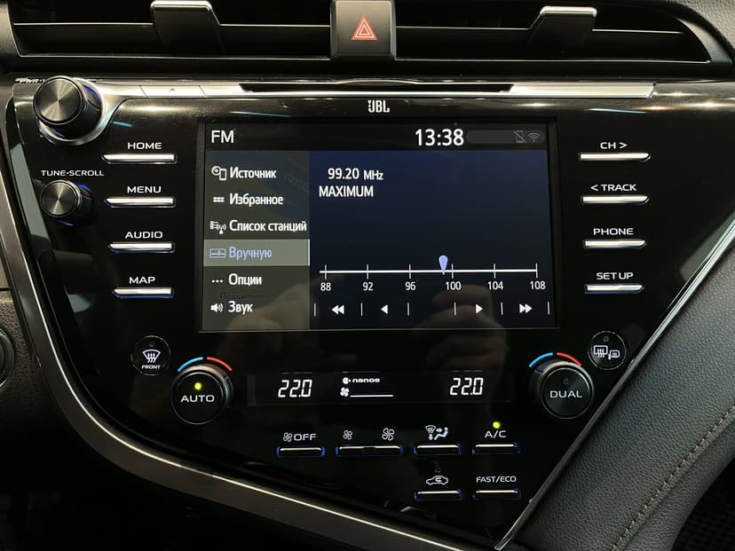 toyota-camry-2019-939-22