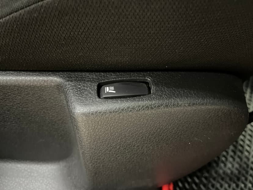 ваз (lada)-xray-2019-1050-21