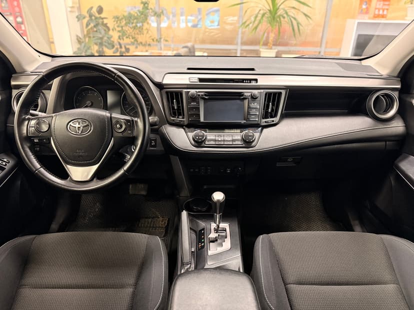 toyota-rav4-2015-839-9