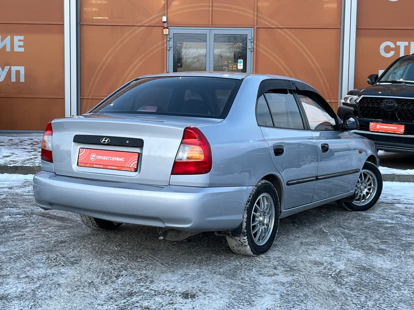 hyundai-accent-2006-990-4