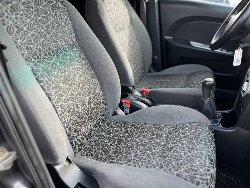 chery-very-2011-1054-19