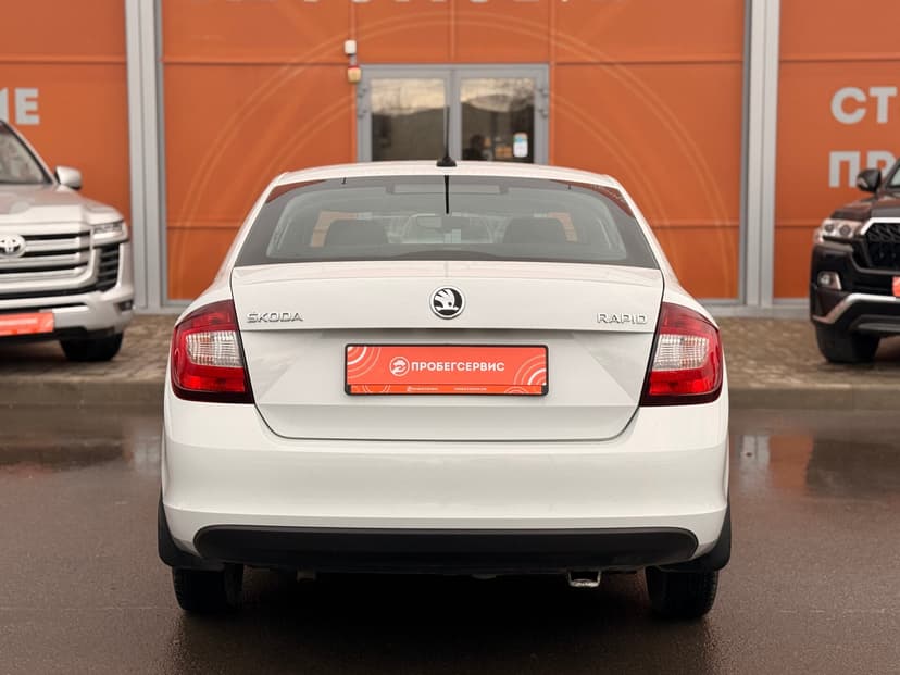 skoda-rapid-2019-699-5