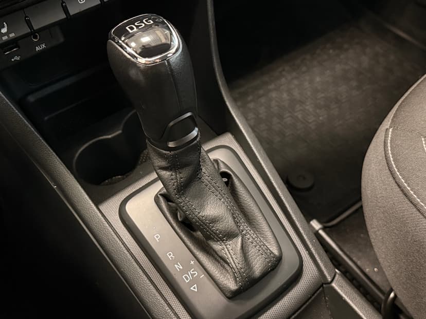 skoda-rapid-2017-522-18