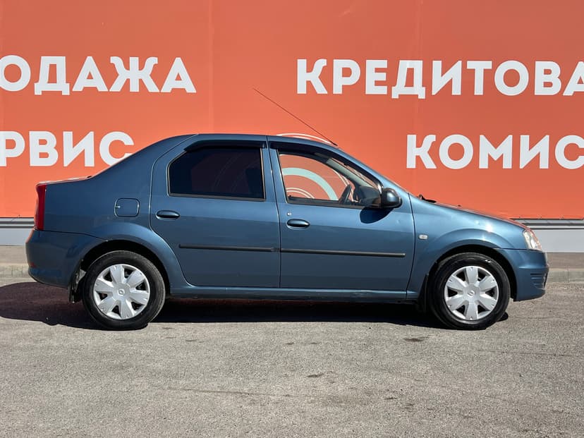 renault-logan-2013-62-3