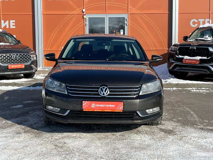 volkswagen-passat-2012-942-1