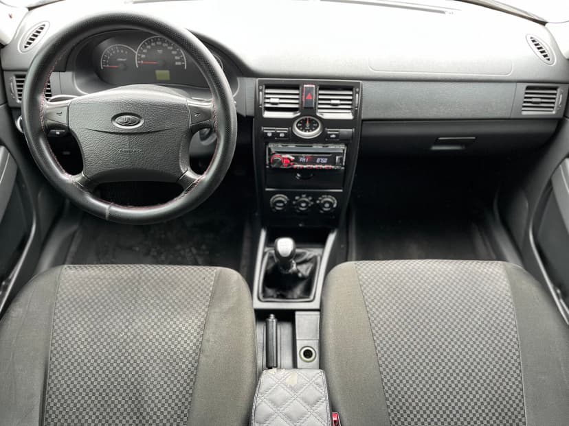 ваз (lada)-priora-2012-1030-10