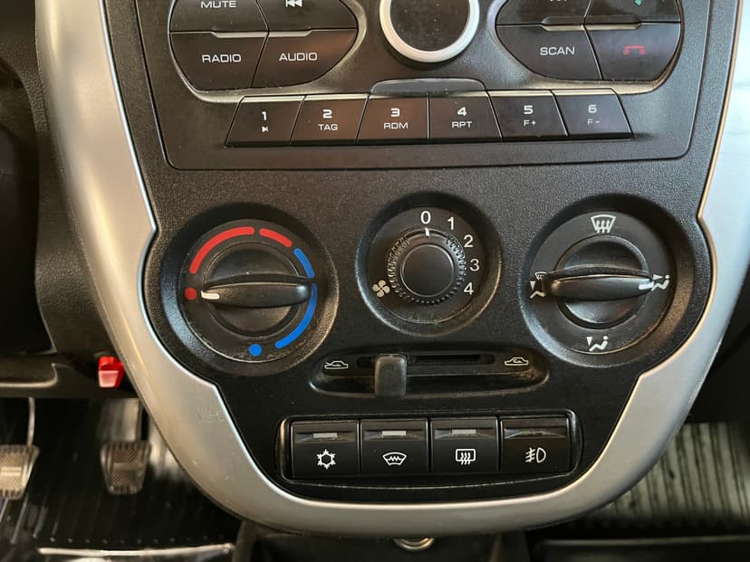 ваз (lada)-granta-2017-439-13