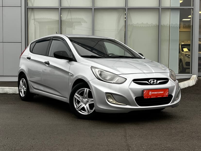 hyundai-solaris-2013-777-2