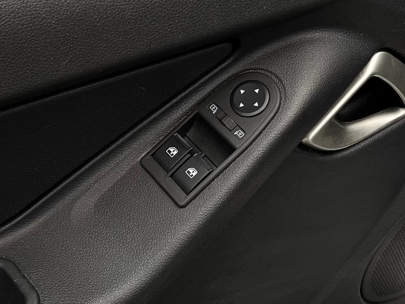 ваз (lada)-granta-2023-827-18