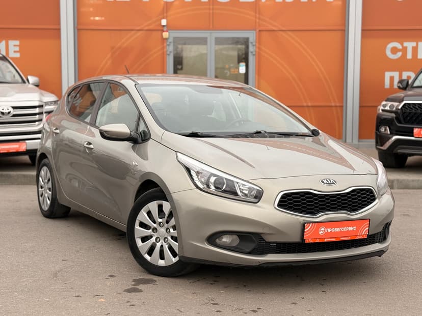 kia-ceed-2015-760-2