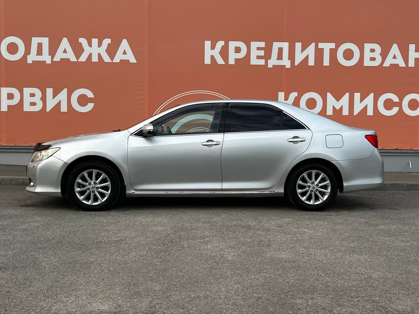 toyota-camry-2012-626-7