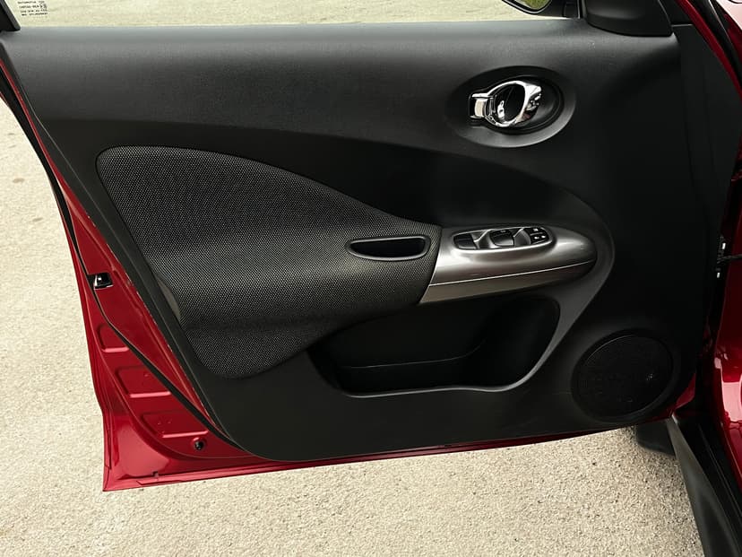 nissan-juke-2011-755-17