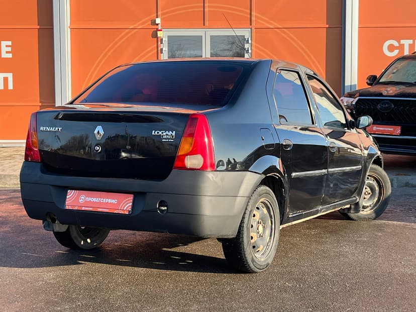 renault-logan-2009-945-4