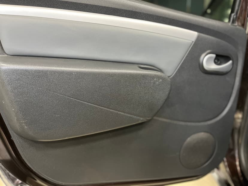 ваз (lada)-largus cross-2019-845-24