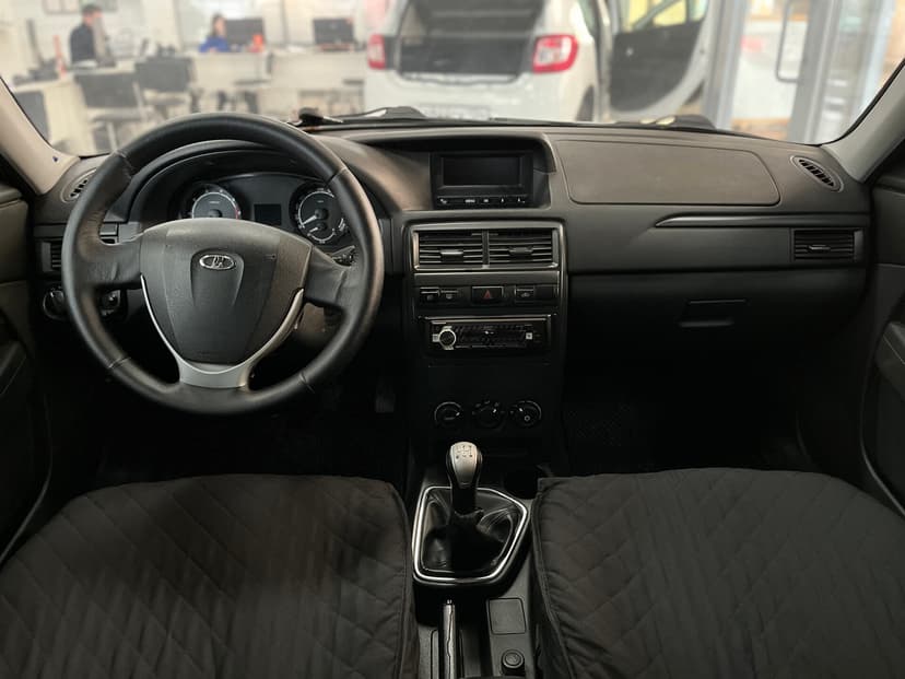 ваз (lada)-priora-2015-980-10